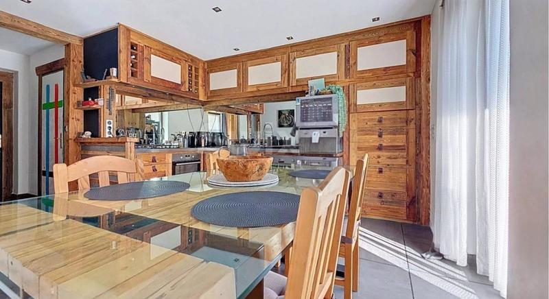 Appartement - 85 m² - 4 pièces