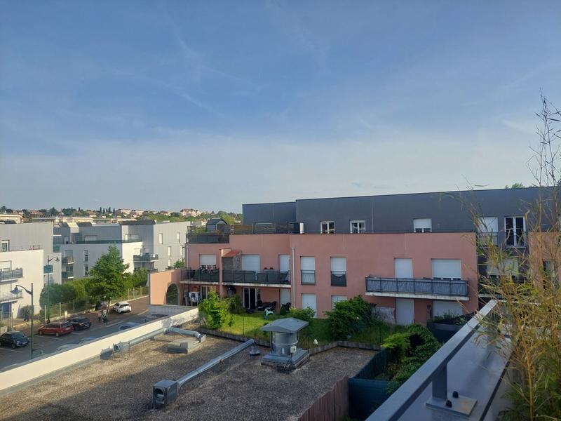 Appartement - 94 m² - 5 pièces