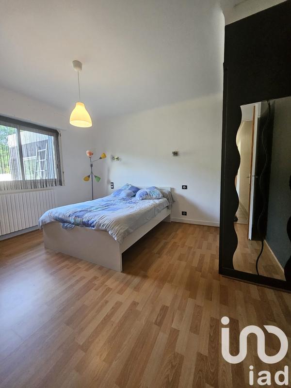 Maison - 217 m² - 5 pièces