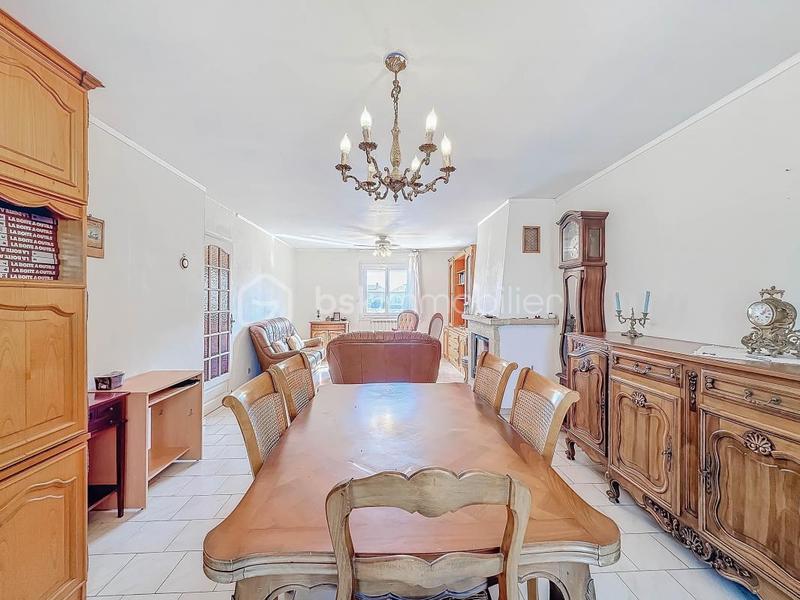 Maison - 138 m² - 6 pièces