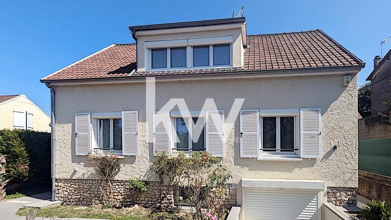 Maison - 131 m² - 7 pièces