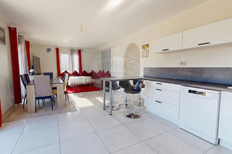 Maison - 160 m² - 7 pièces