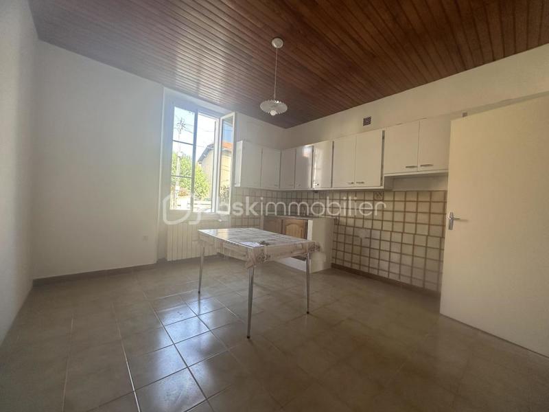 Maison de village - 79 m² - 3 pièces