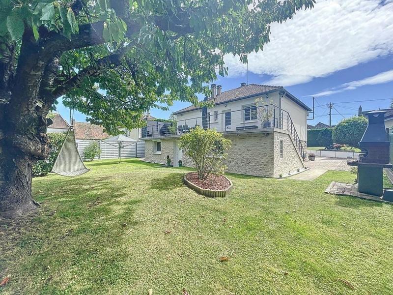 Pavillon - 145 m² - 6 pièces