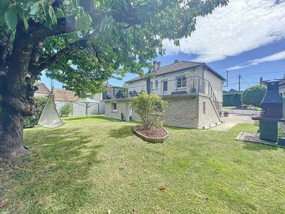 Pavillon - 145 m² - 6 pièces