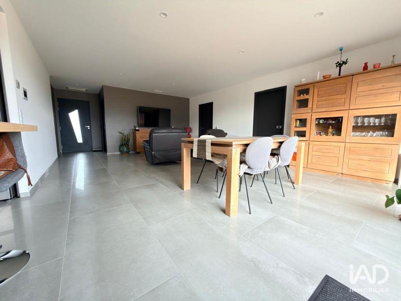 Maison - 105 m² - 4 pièces