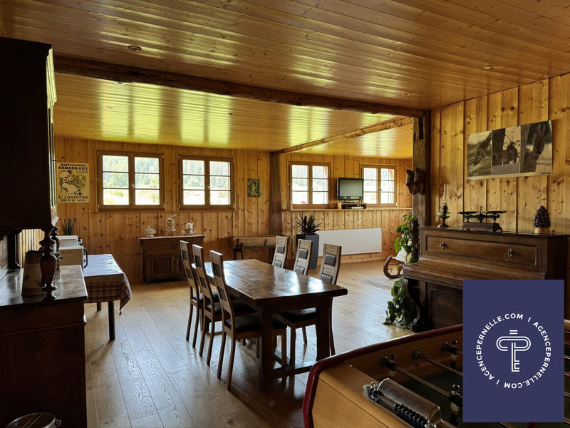 Ferme - 572 m² - 25 pièces