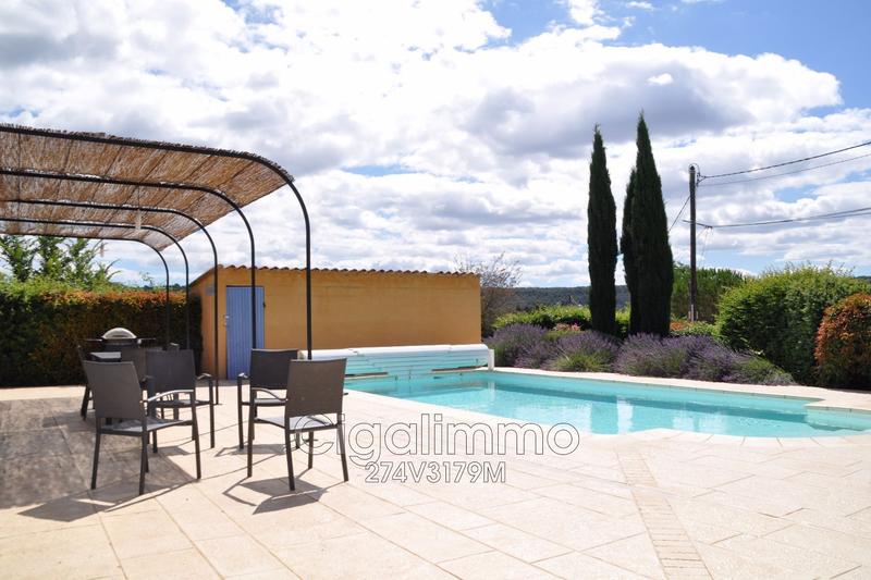 Villa - 167 m² - 6 pièces