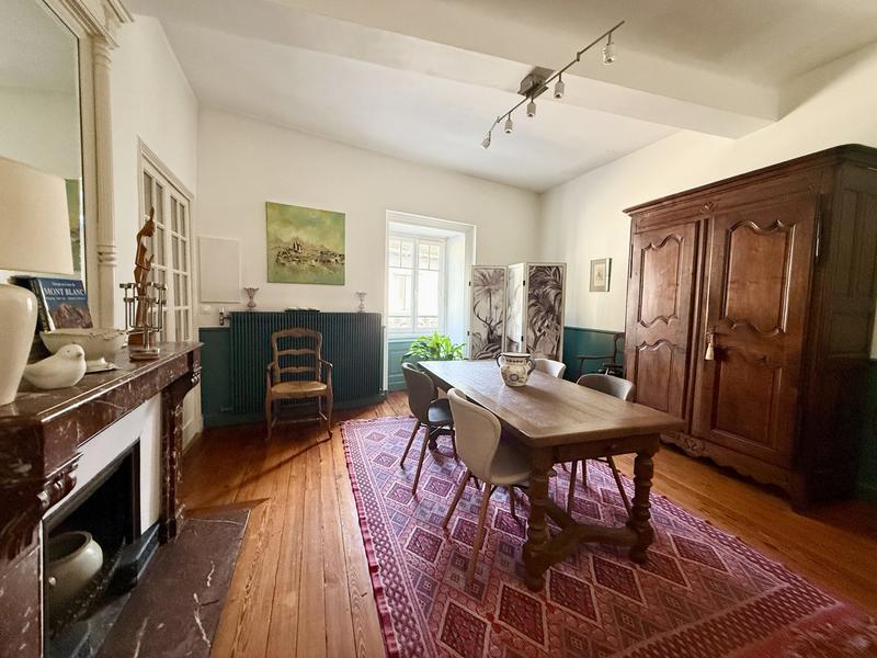 Maison - 147 m² - 5 pièces