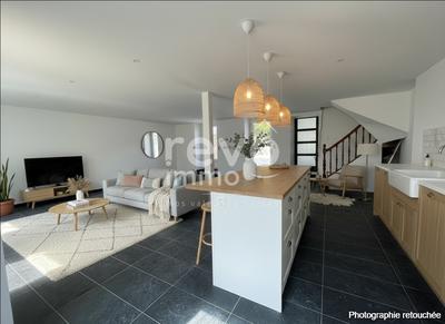 Maison - 145 m² - 5 pièces