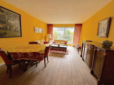 Appartement - 75 m² - 3 pièces