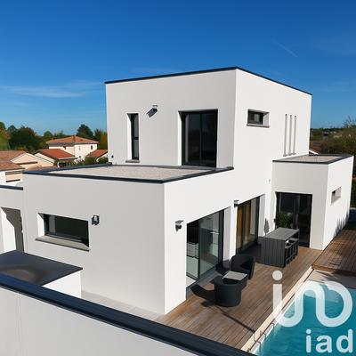 Maison de maîtres - 130 m² - 4 pièces