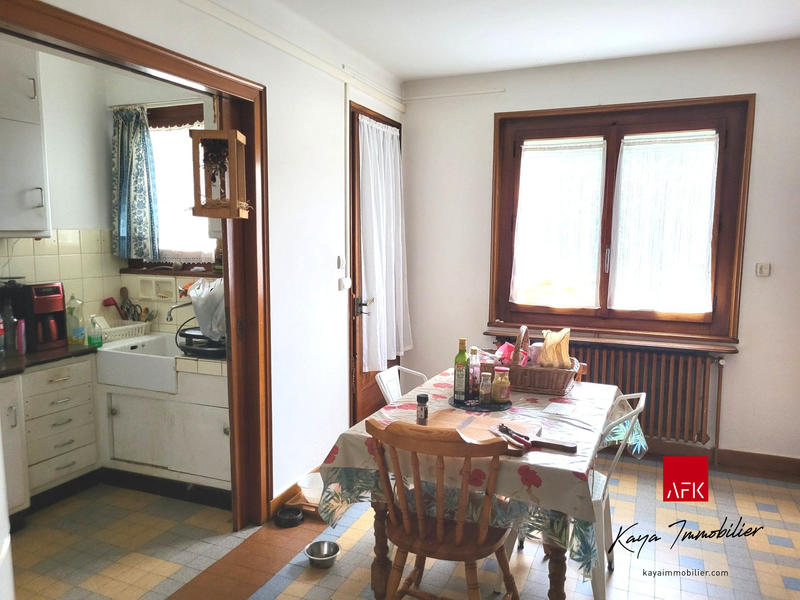 Appartement - 99 m² - 4 pièces