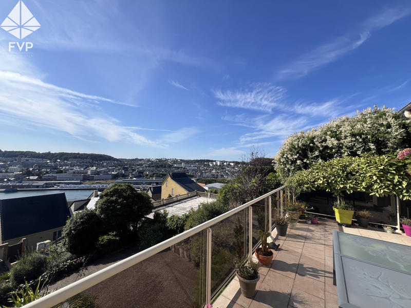 Maison - 121 m² - 4 pièces