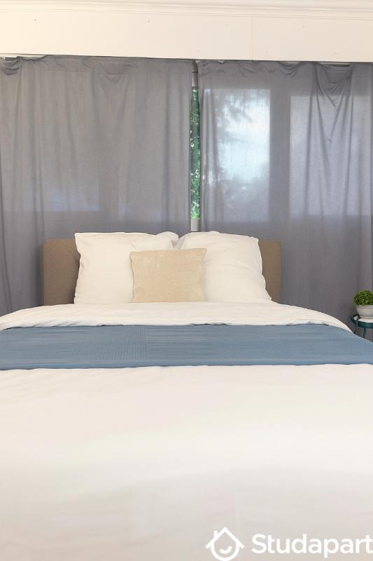 Chambre - 9 m² - 1 pièce