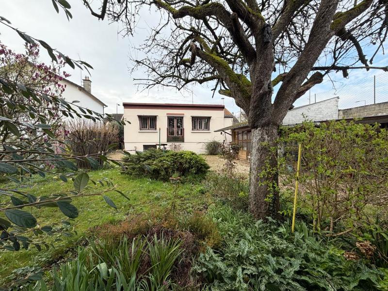 Maison - 77 m² - 5 pièces