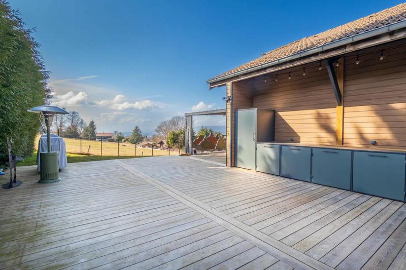 Maison - 200 m² - 5 pièces