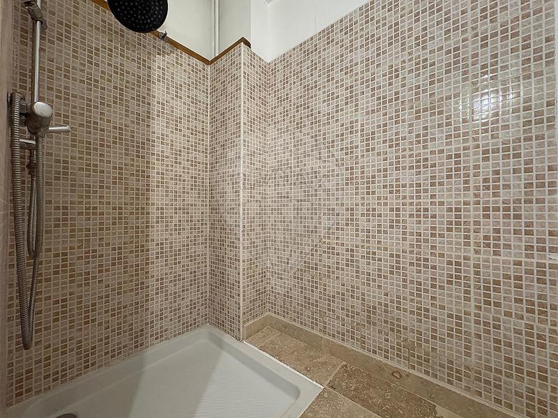 Appartement - 95 m² - 5 pièces