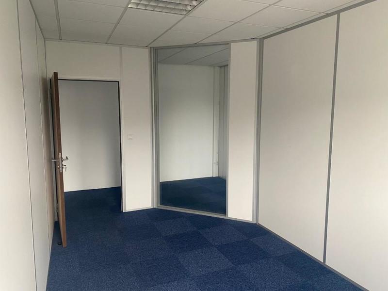 Bureau - 186 m²