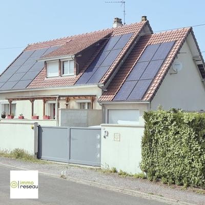 Maison - 94 m² - 4 pièces