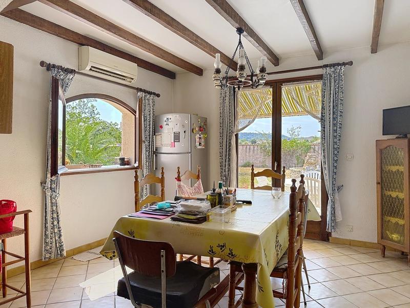 Maison - 125 m² - 5 pièces