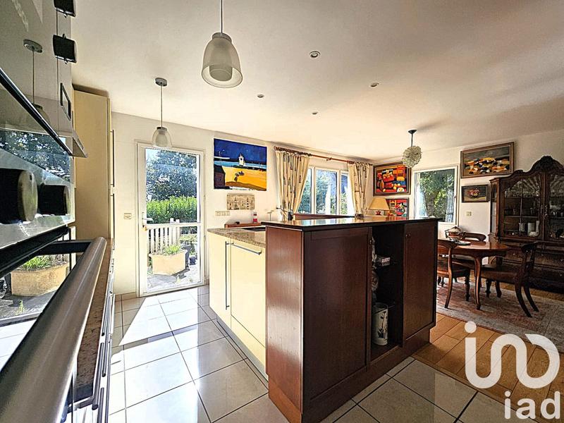 Maison - 158 m² - 7 pièces