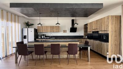 Maison - 118 m² - 4 pièces