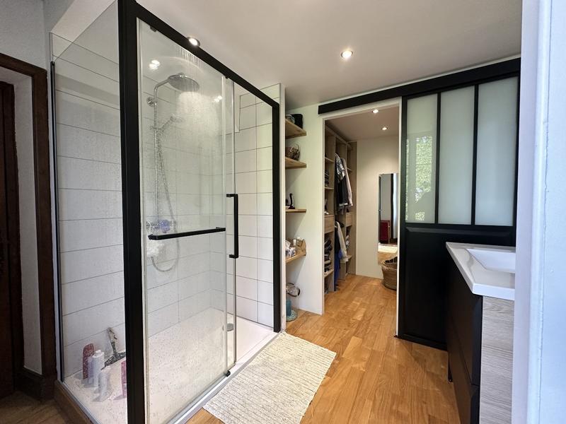 Maison de maîtres - 415 m² - 10 pièces