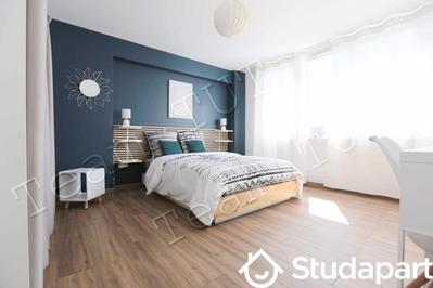 Chambre - 13 m² - 1 pièce