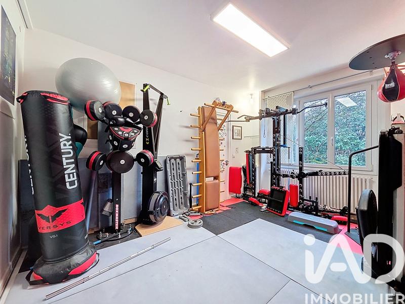 Maison - 446 m² - 9 pièces