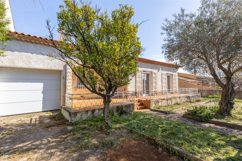 Maison - 93 m² - 4 pièces