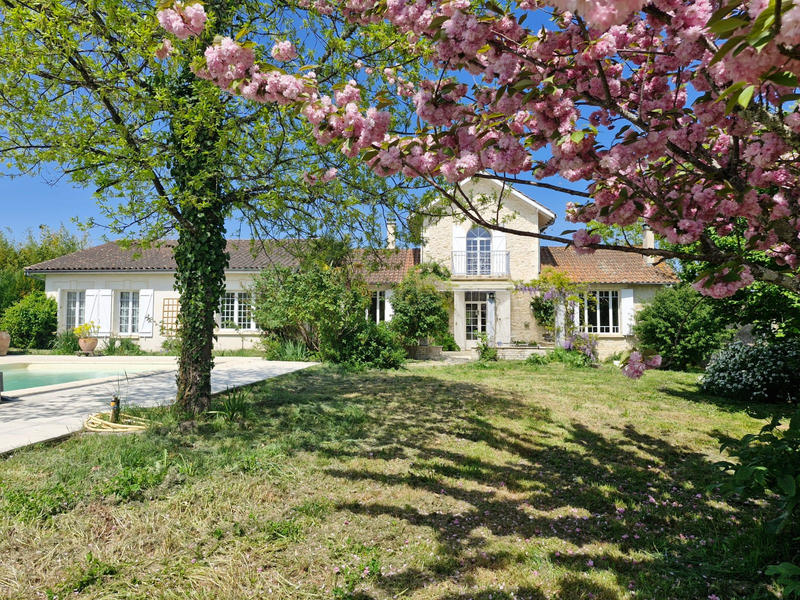 Maison - 175 m² - 5 pièces