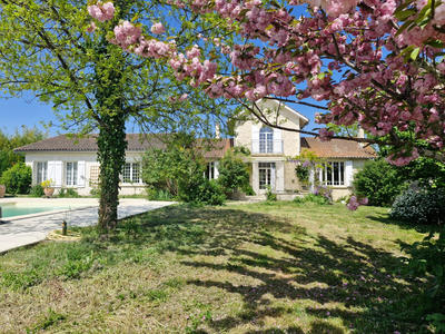 Maison - 175 m² - 5 pièces