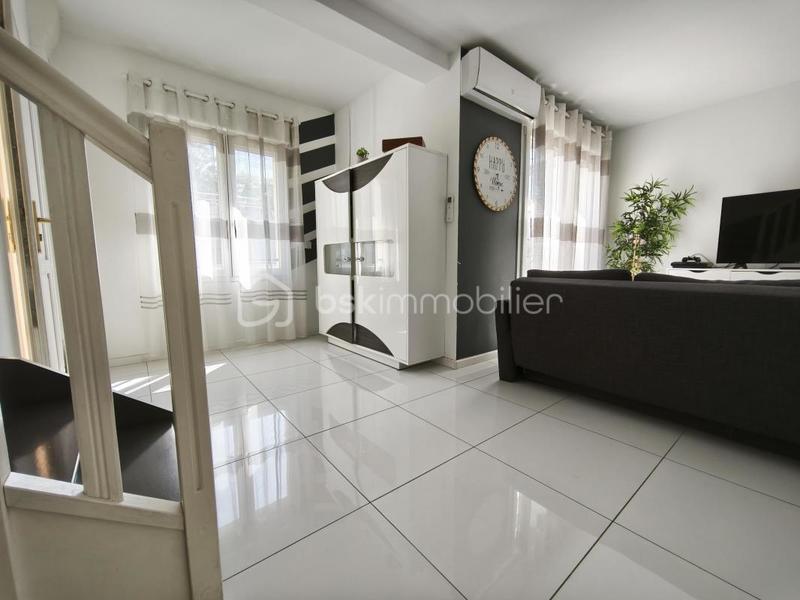 Maison de ville - 92 m² - 4 pièces