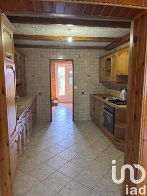 Maison - 137 m² - 7 pièces