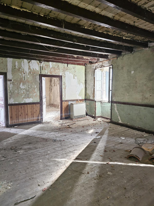 Maison - 200 m² - 8 pièces