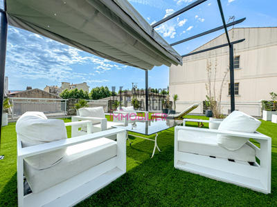 Appartement - 99 m² - 3 pièces