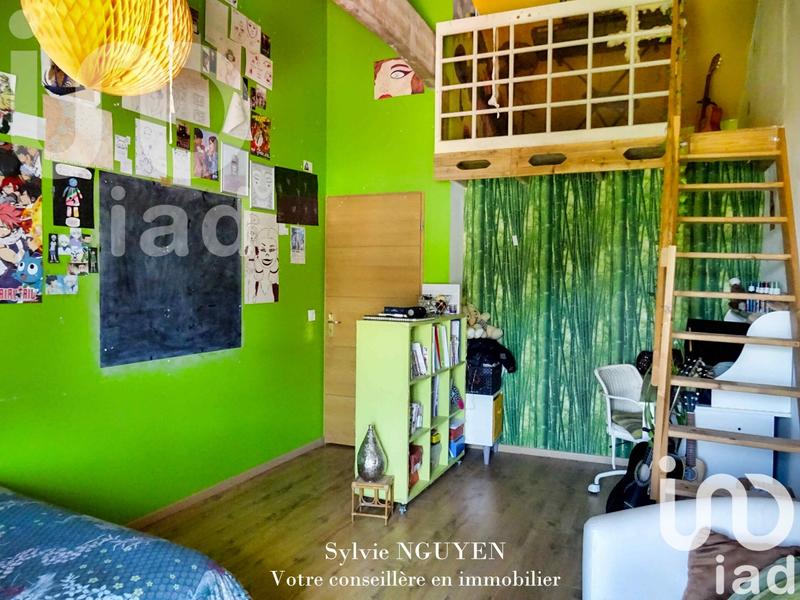 Maison - 244 m² - 7 pièces