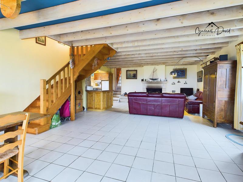 Maison - 190 m² - 8 pièces