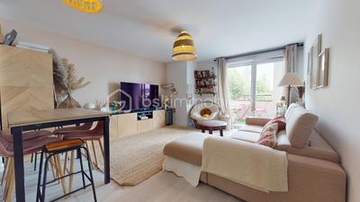 Appartement - 65 m² - 3 pièces