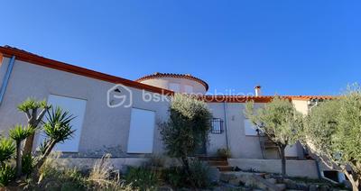 Demeure - 170 m² - 6 pièces