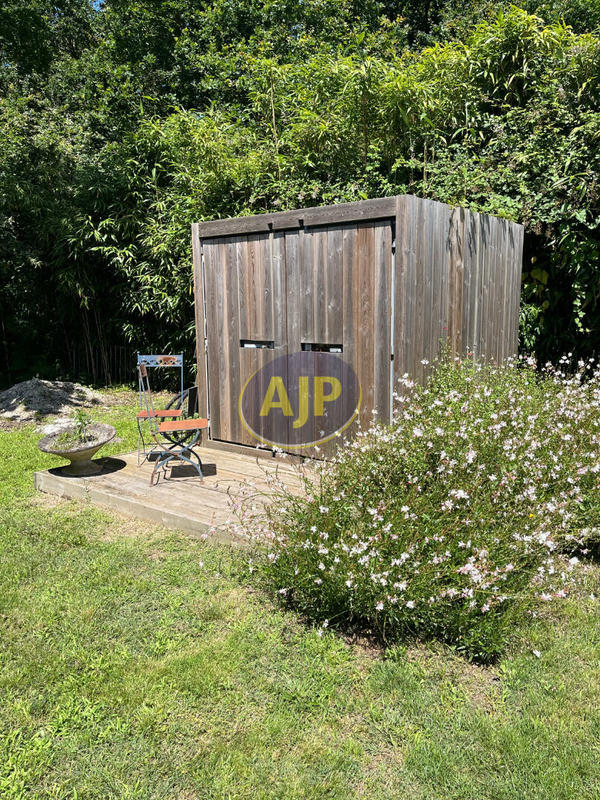 Maison - 191 m² - 5 pièces