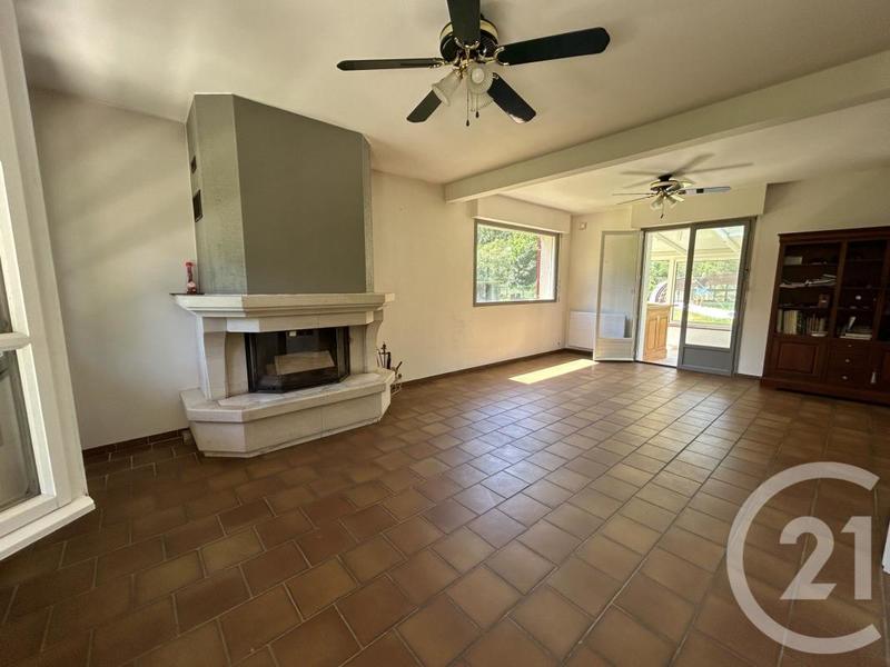 Maison - 189 m² - 4 pièces