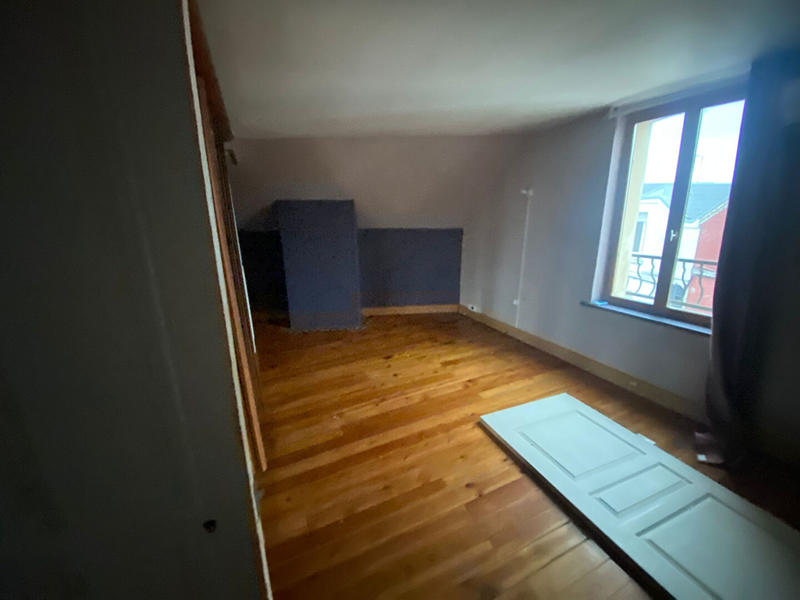 Maison - 83 m² - 5 pièces