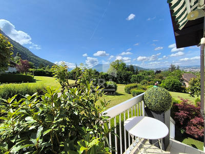 Appartement - 106 m² - 4 pièces