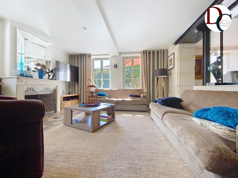 Maison - 190 m² - 10 pièces