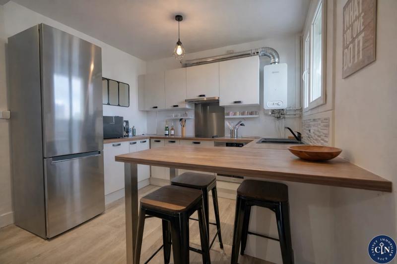 Appartement - 61 m² - 4 pièces