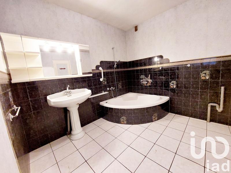 Maison - 157 m² - 5 pièces