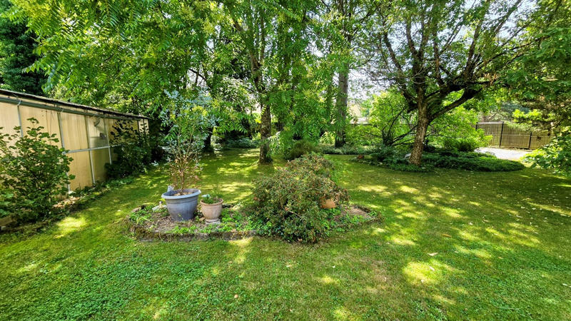 Maison - 175 m² - 9 pièces