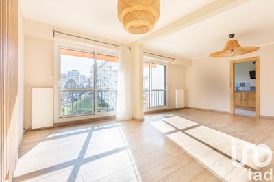 Appartement - 98 m² - 5 pièces